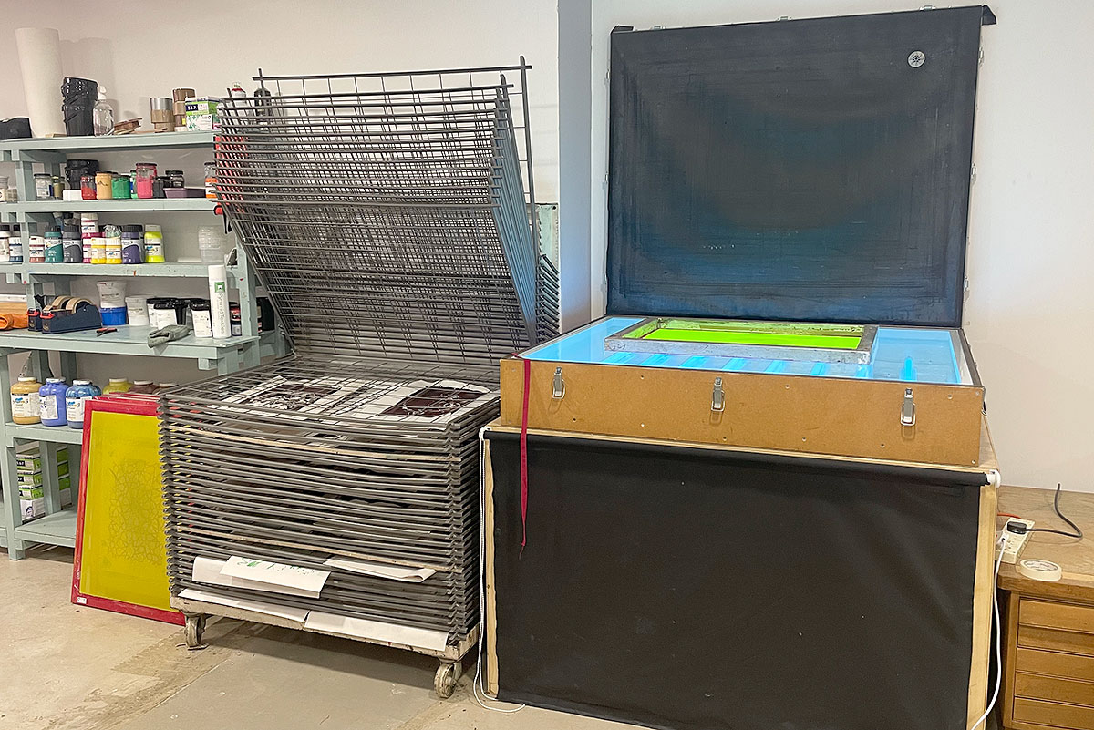 Drying rack and exposure unit